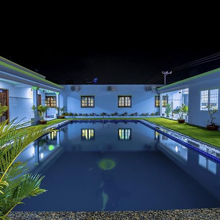 Hotel Nguyen Toan Дуонг-Донг Экстерьер фото